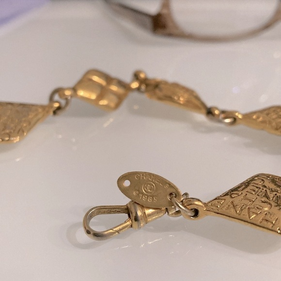 ✨ Rare CHANEL Vintage Coco Mademoiselle Necklace - Picture 5 of 9